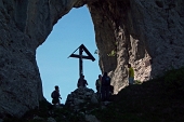 In GRIGNONE, versante nord, da Cainallo sui sentieri estivi 24 Rif. Bietti e 25 Rif. Bogani dom. 29 maggio 2011 - FOTOGALLERY